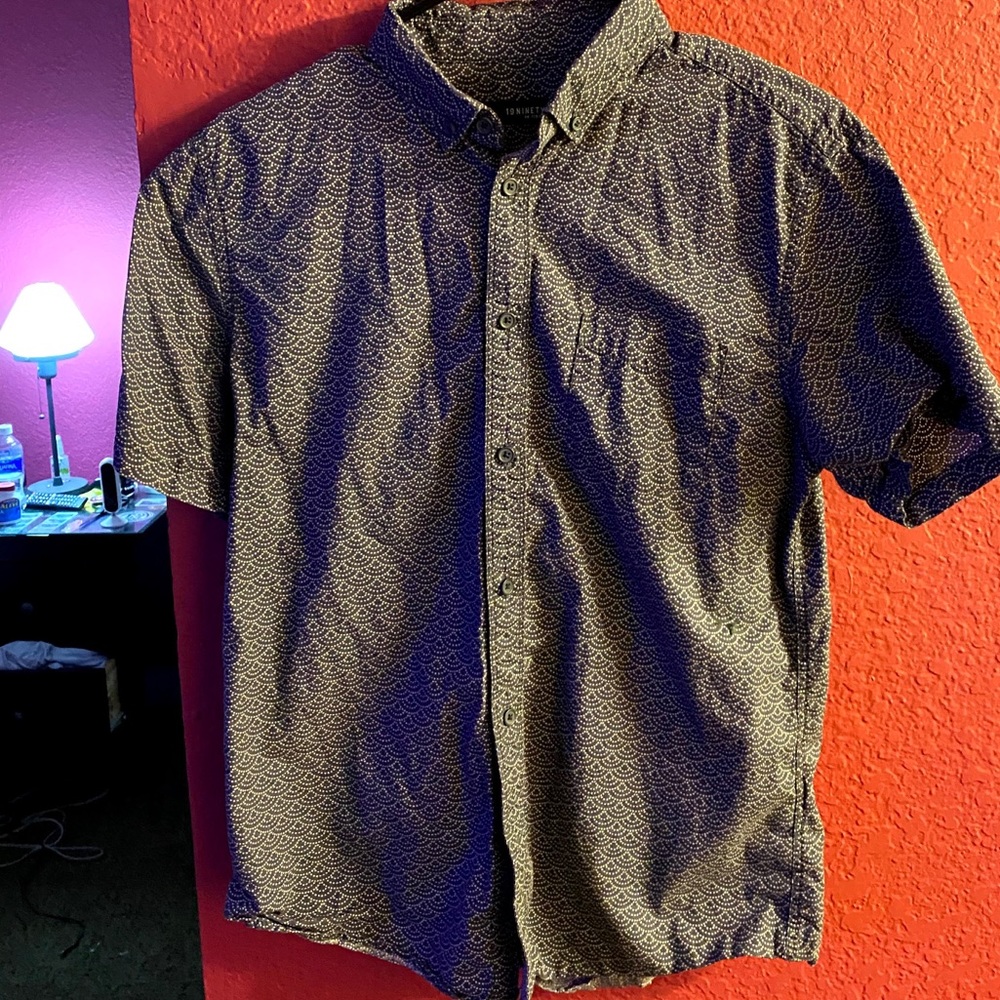 Stylish short sleeve !